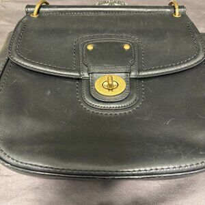 Coach Willis Blac k Leather Handbag
